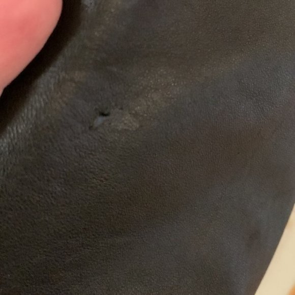 Danier Black Leather coat jacket size large - Picture 5 of 6